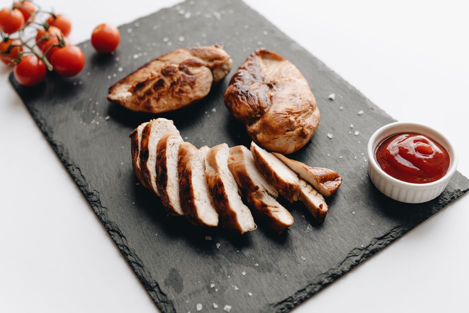 How Long to Bake Chicken Breast (Time & Temp)